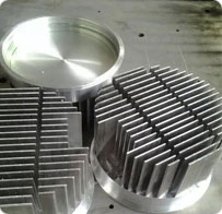 YT-X系列下缸式四柱油壓機(jī)